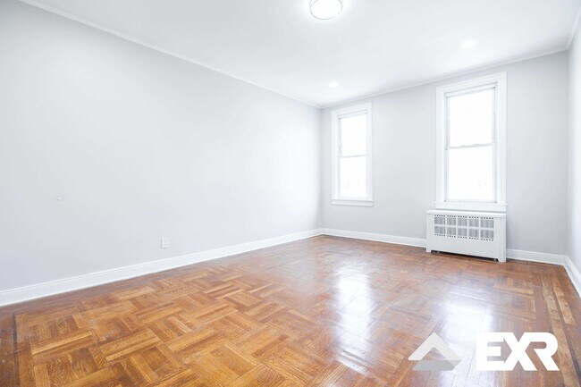 Building Photo - 91 E 38th St