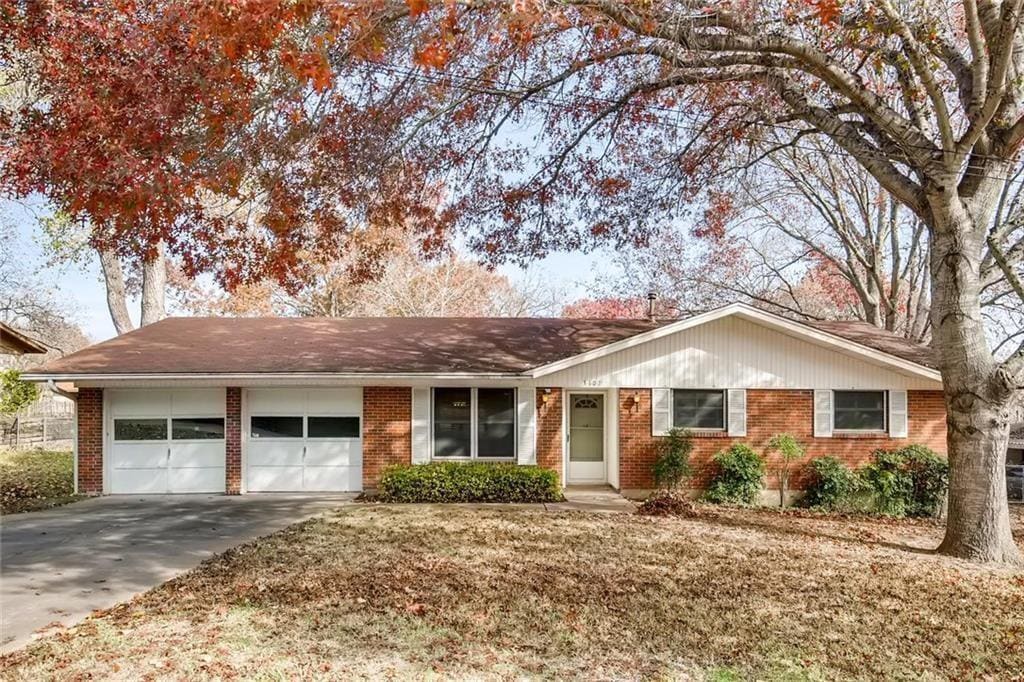 Primary Photo - 3602 Quiette Dr