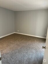 Building Photo - 3131 W Cochise Dr