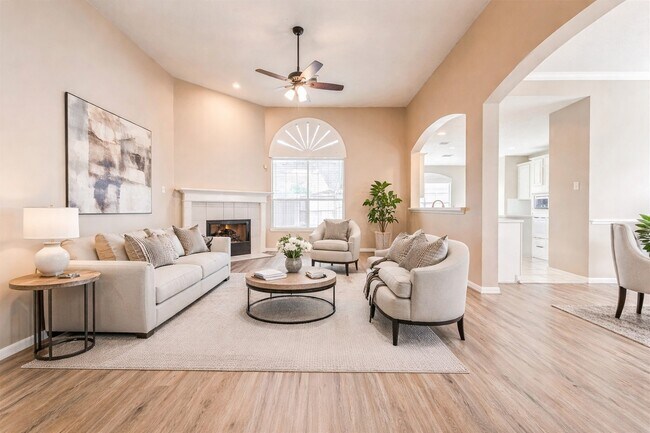 Foto del edificio - 19607 Water Point Trail