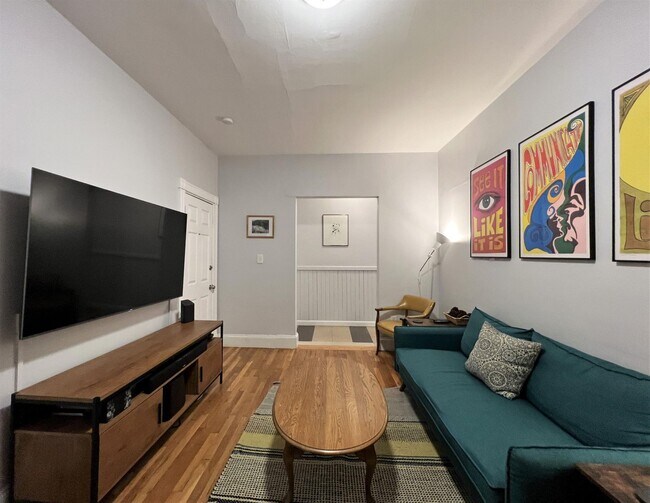 Foto del edificio - 54 Beacon St