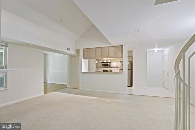 Building Photo - 4124 Monument Ct