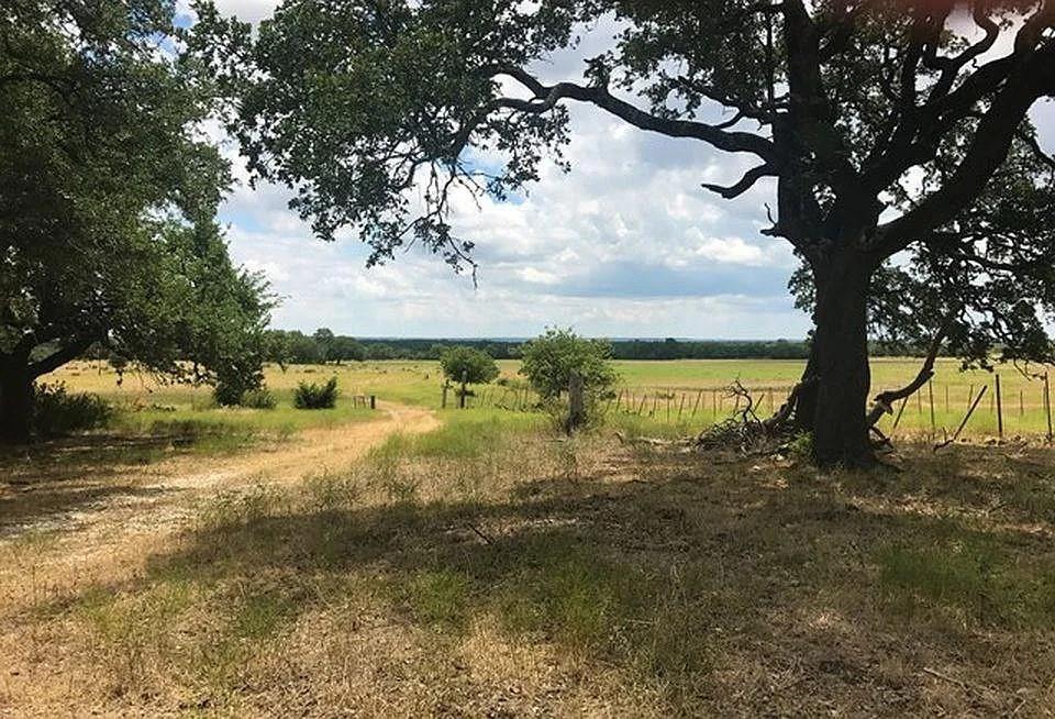 Foto principal - 1911 Co Rd 248