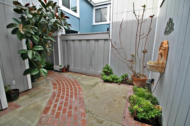 Building Photo - 2510 Greencastle Ct