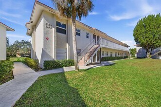 Building Photo - 3228 Coral Ridge Dr