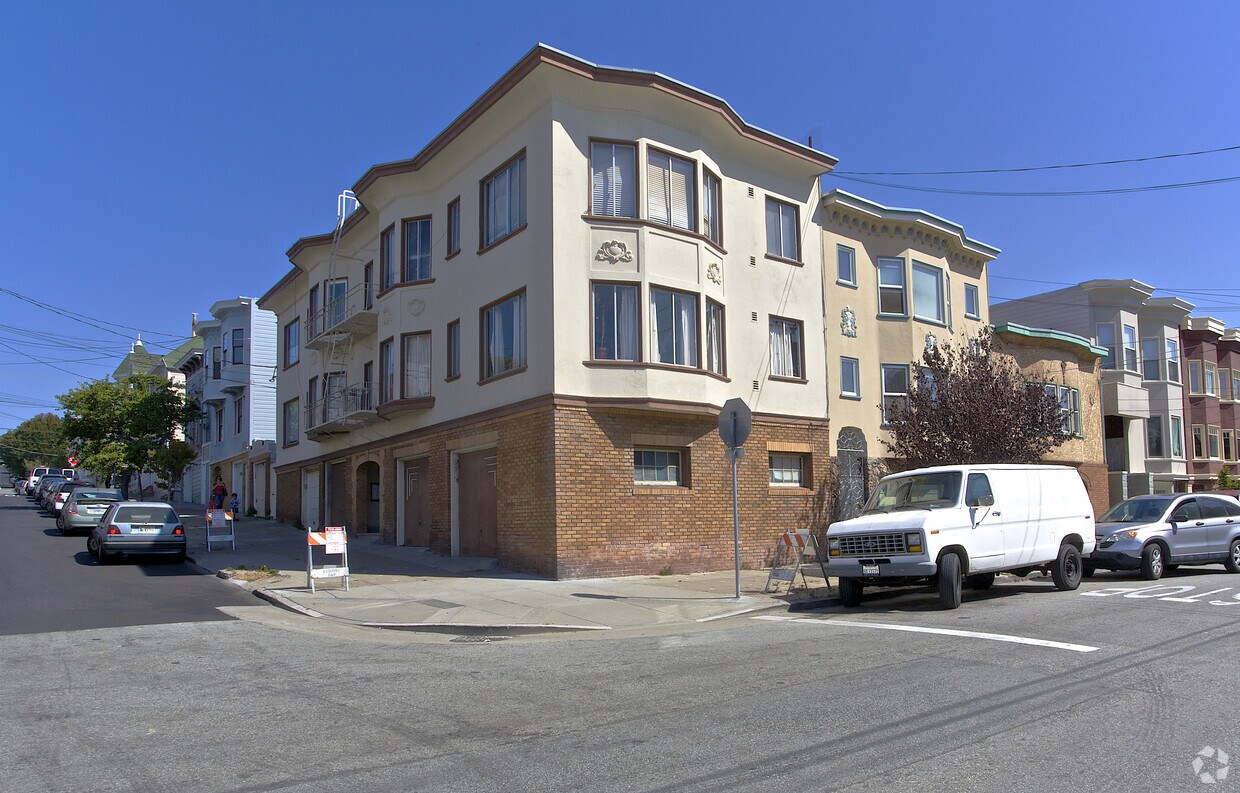 Primary Photo - 345 Vicksburg St