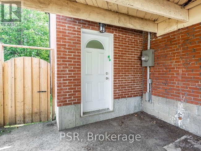 Building Photo - 41 Fairholme Ave