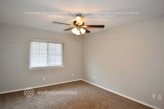 Foto del edificio - 4732 Scots Briar Ln