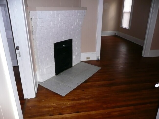 Foto del edificio - 324 Highland Ave