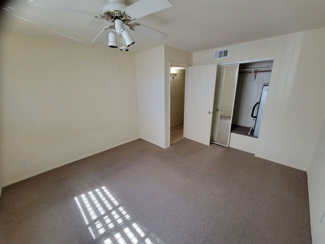 Building Photo - 1805 Bimini Ln