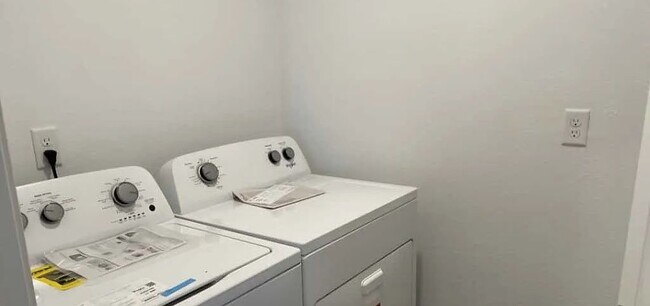 Foto del edificio - 12792 Cacao Tree Trl