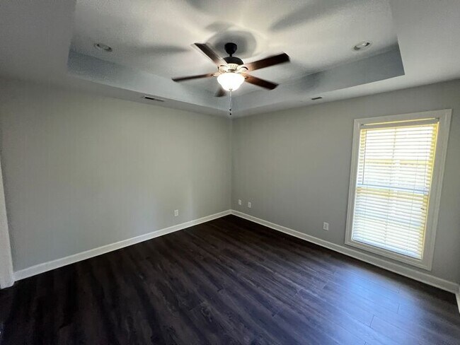 Foto del edificio - 792 Charley Patterson Rd