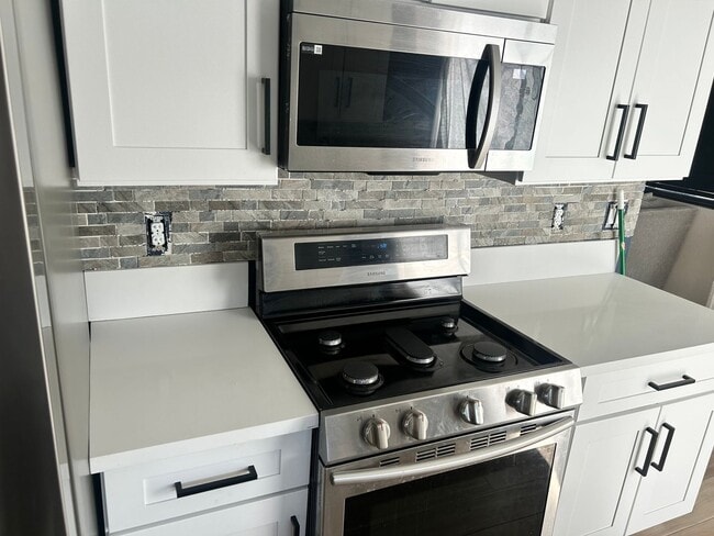 Building Photo - 3921 Blairmoor St