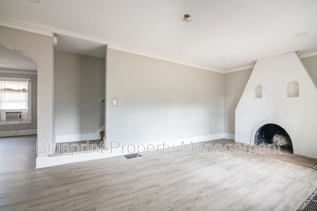 Building Photo - 1304 45th St Ensley