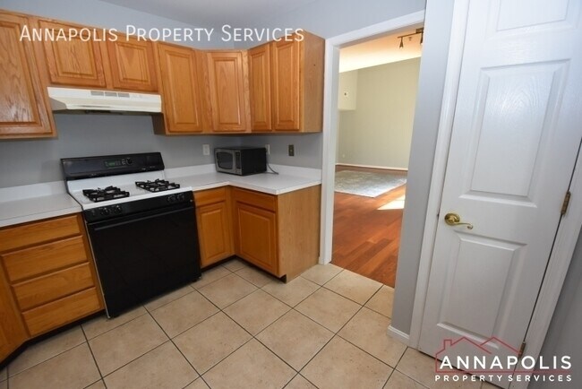 Building Photo - 641 Oakland Hills Ct