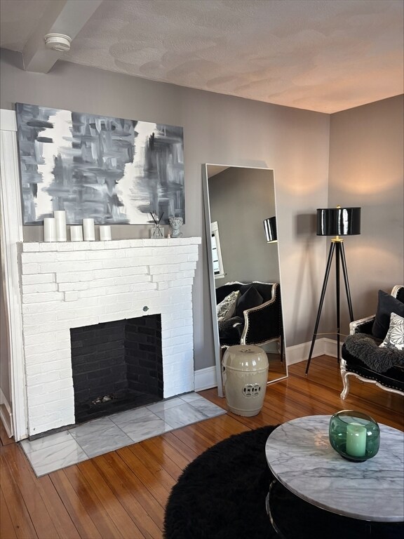 Foto del edificio - 38 Maple Ave