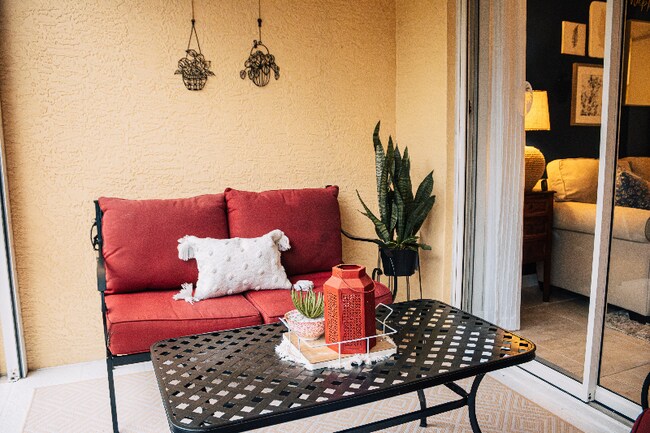 Building Photo - 9175 Celeste Dr