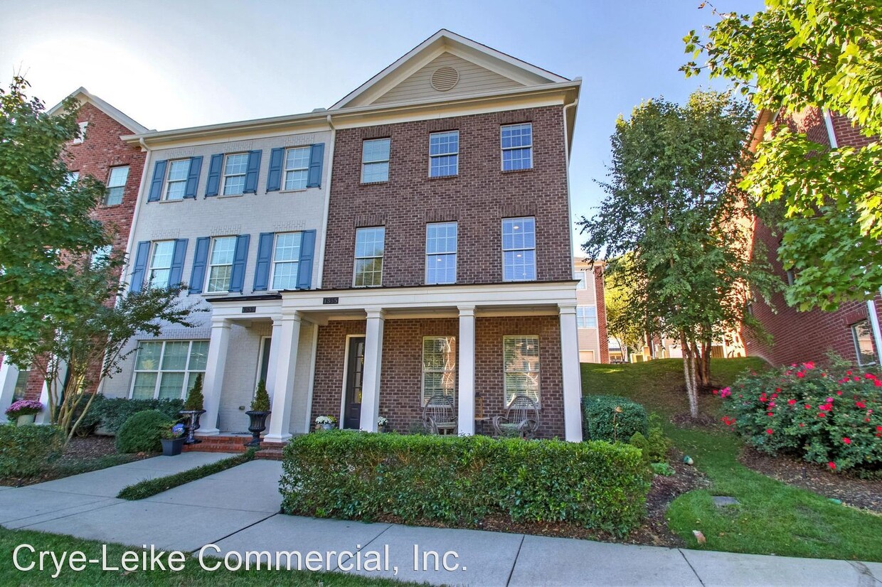 Primary Photo - 3 br, 3 bath House - 1335 Moher Blvd