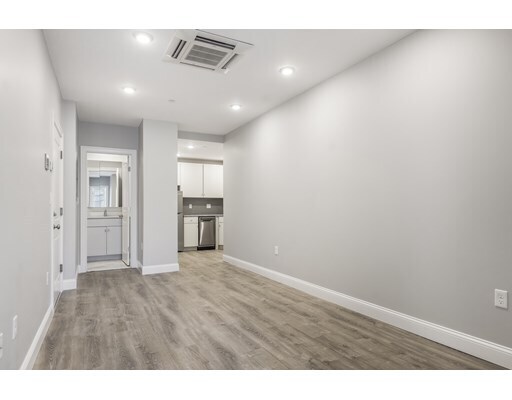Building Photo - 276-278 Hanover St