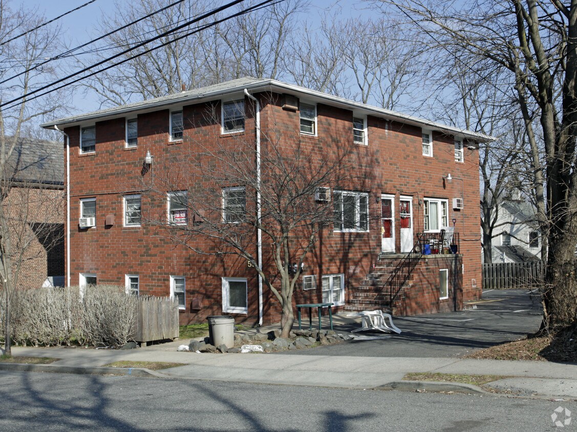 Primary Photo - 55 Handy St