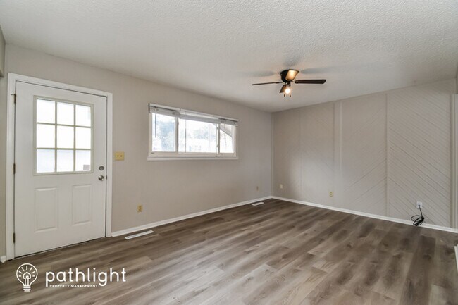 Building Photo - 1227 Hartford St, Colorado Springs, CO, 80906