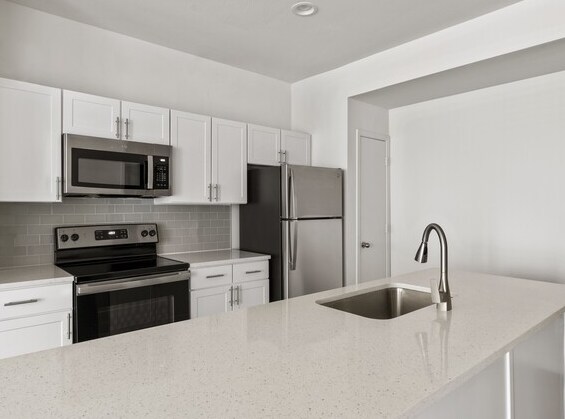 Foto principal - 5725 Martin Rd