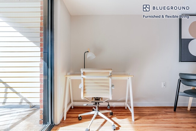 Building Photo - 2500 Clarendon Blvd