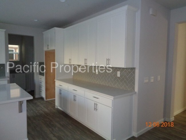 Foto del edificio - 5040 King Place