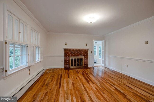 Building Photo - 6623 Beulah St