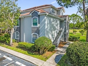 Building Photo - 13953 Fairway Island Dr