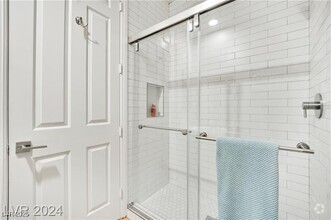 Building Photo - 415 Stone Lair Ct