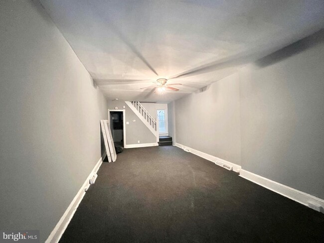 Building Photo - 58 Jersey St
