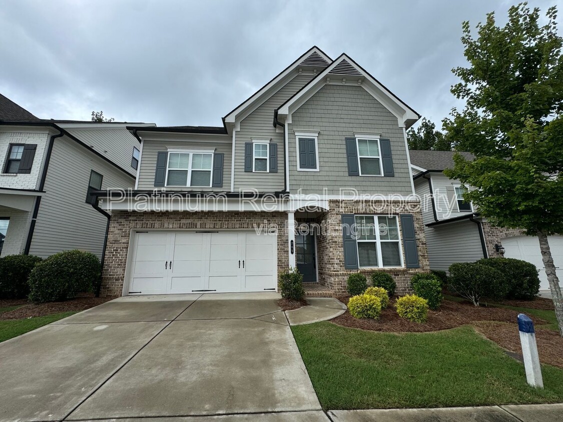 Foto principal - 705 Fieldcrest Park Ln