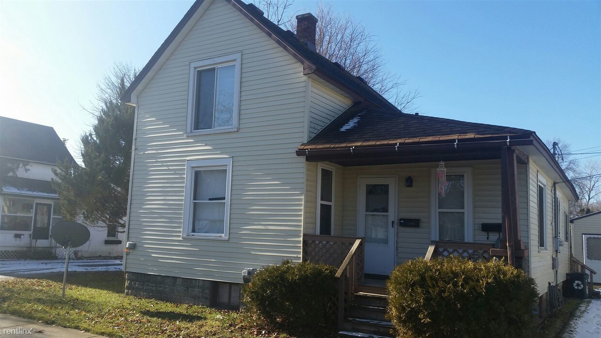 Primary Photo - 1 br, 1 bath Duplex - 304 Caroline St