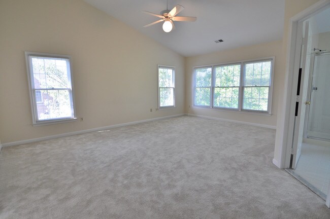 Habitación principal - 2716 Earls Ct