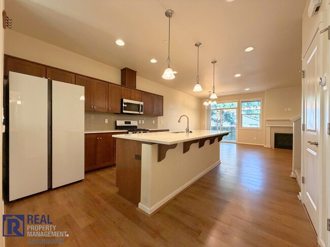 Foto del edificio - 7951 NE Caitlin St