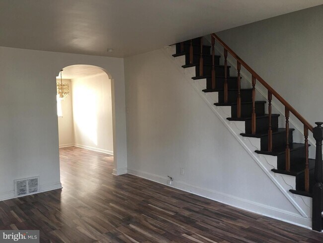 Foto del edificio - 7220 Rutland St