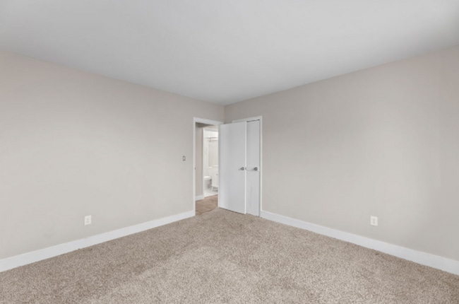 Interior Photo - Overlook Apartments