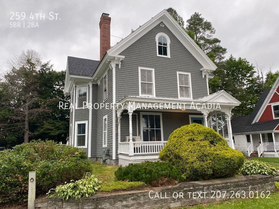 259 Fourth St, Old Town, ME 04468 House Rental in Old Town, ME