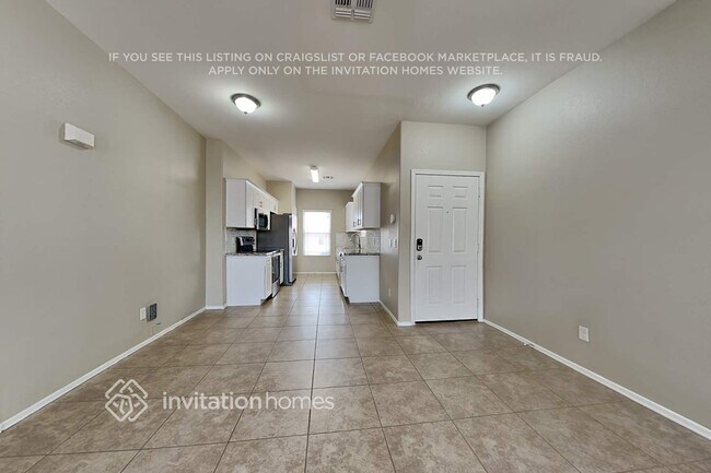Foto del edificio - 13177 W Calavar Rd
