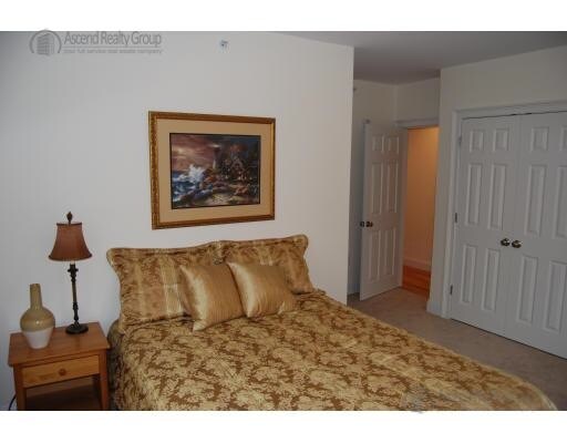 Foto del edificio - 328 Copeland St