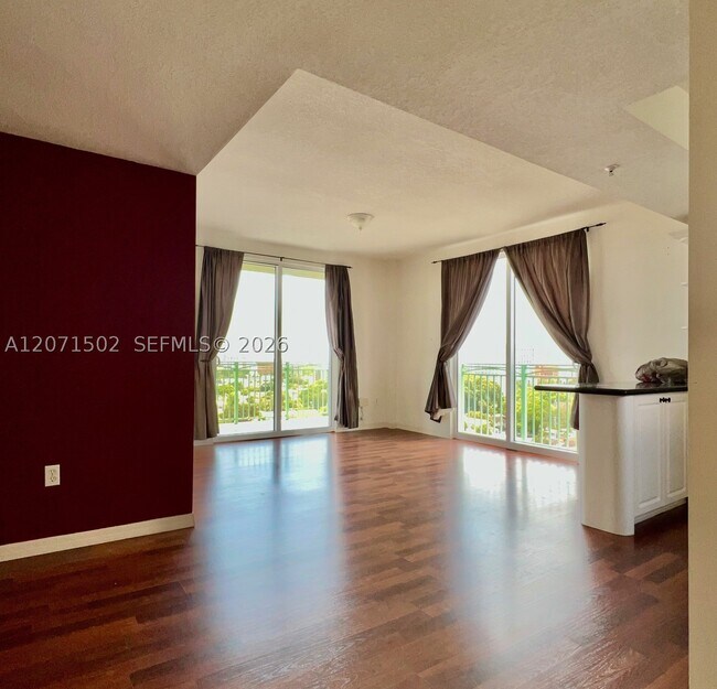 Foto del edificio - 3500 Coral Wy