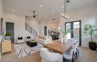 Building Photo - 1643 Bingle Rd