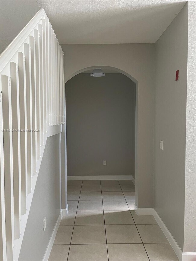 Foto del edificio - 4425 SW 160th Ave