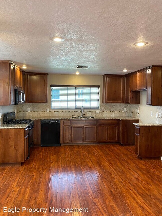 Building Photo - 3 br, 2 bath House - 10087 Emerald Grove
