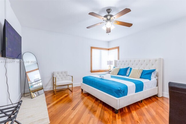 Foto del edificio - 1230 SW 22nd Terrace