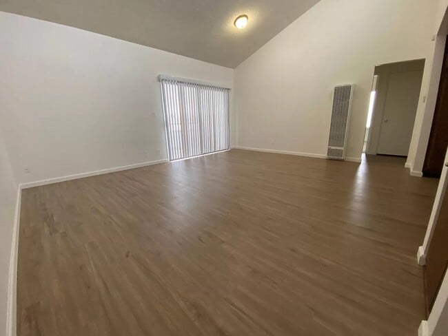 Building Photo - 946 West 220th Street, Unit 214