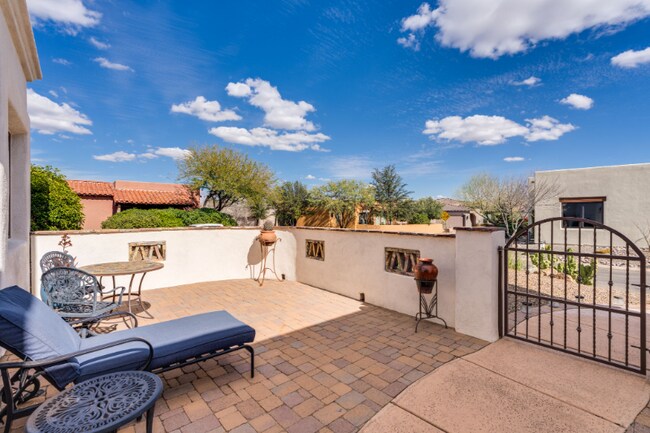 Foto del edificio - 206 Circulo Veranera