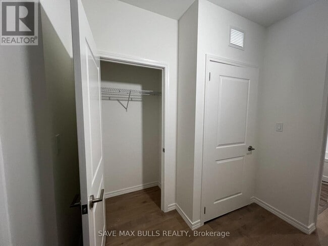 Building Photo - 1098 Paisley Rd