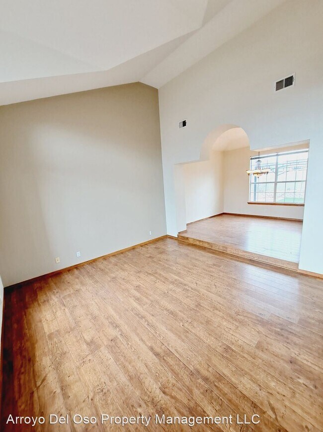 Building Photo - 5 br, 3 bath House - 8505 Ashton Place NE